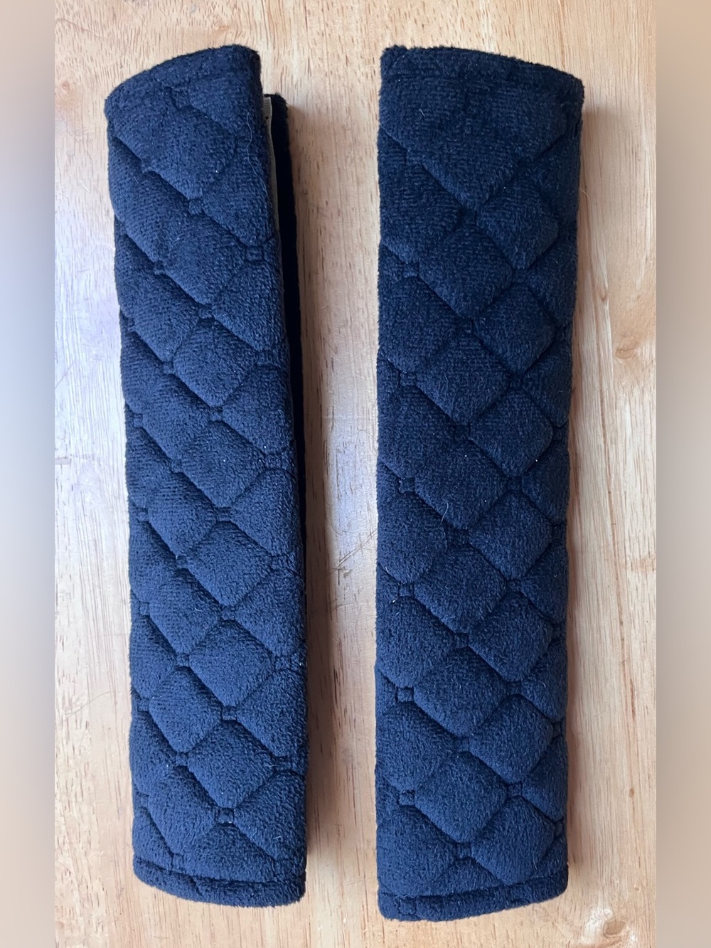 Quilted Black Seat Belt Pads 2 Pack NWOT
